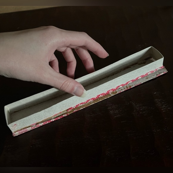 Vintage Hand Fan, Woodcut Design Folding Fan - Picture 7 of 8